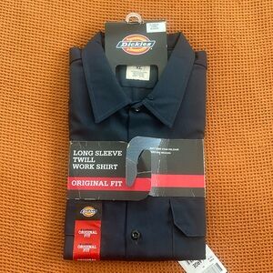 Dickies long sleeve, twill, work shirt.